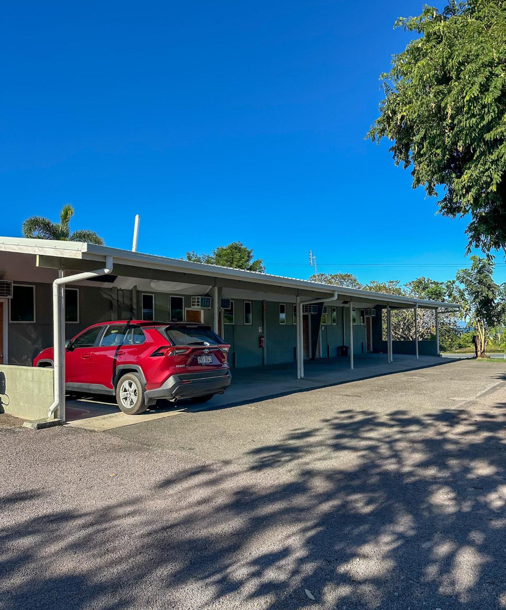 Ocean View Motel Bowen Zewnętrze zdjęcie