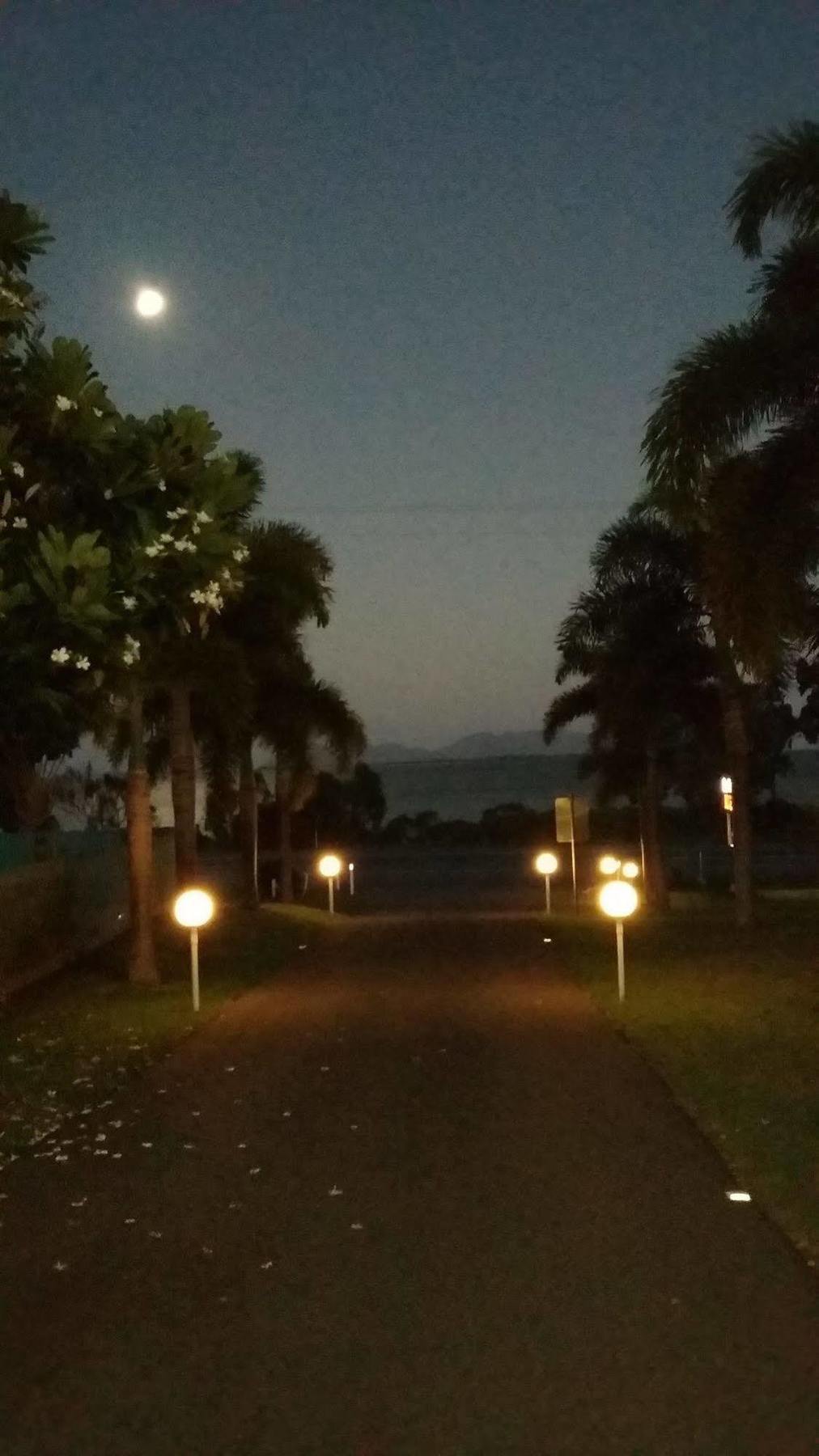 Ocean View Motel Bowen Zewnętrze zdjęcie