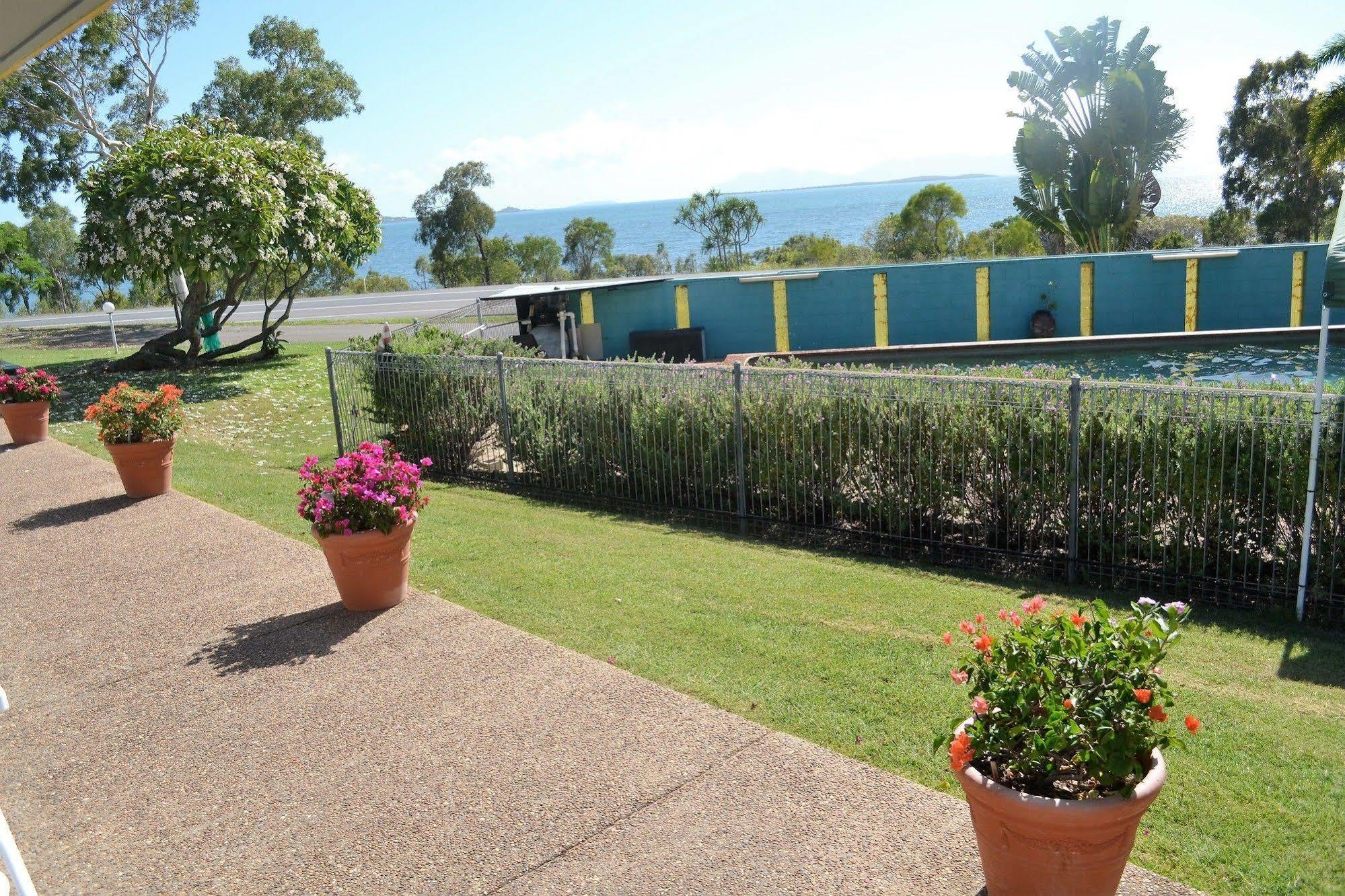 Ocean View Motel Bowen Zewnętrze zdjęcie