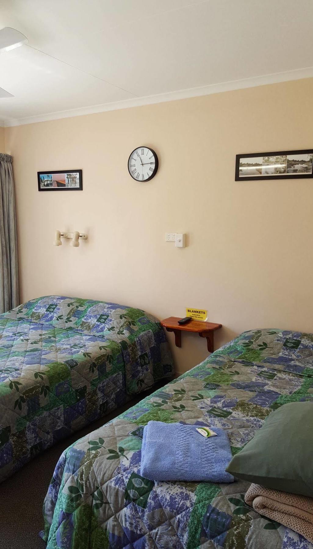 Ocean View Motel Bowen Zewnętrze zdjęcie