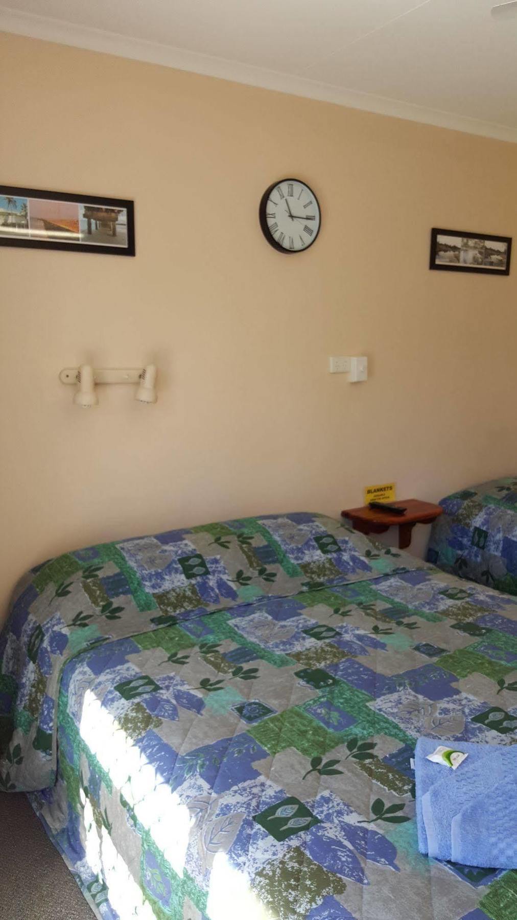 Ocean View Motel Bowen Zewnętrze zdjęcie